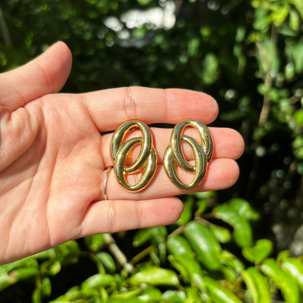 18K Gold Plated Double Hoop Earrings - Picture 4 of 6